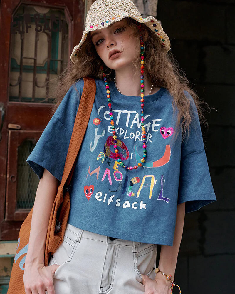 Oversized cropped T-shirt