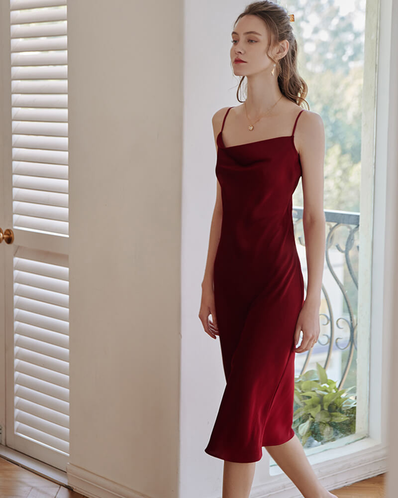 Sexy Backless Vintage Satin Halter Little Red Dress