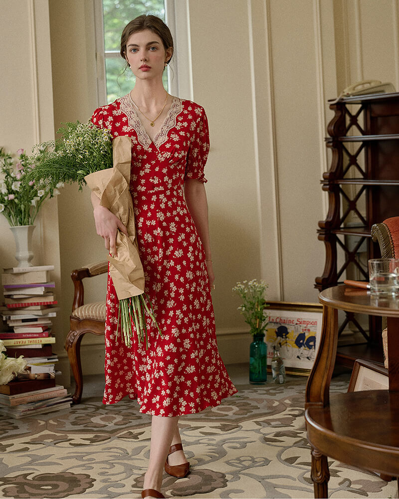 Vintage Red Bubble Sleeve Floral Dress